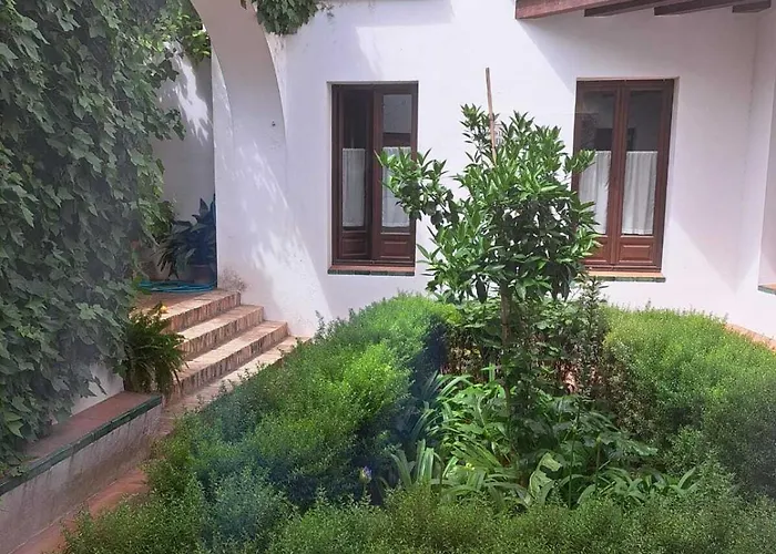 Patio De La Hoguera 아파트 *