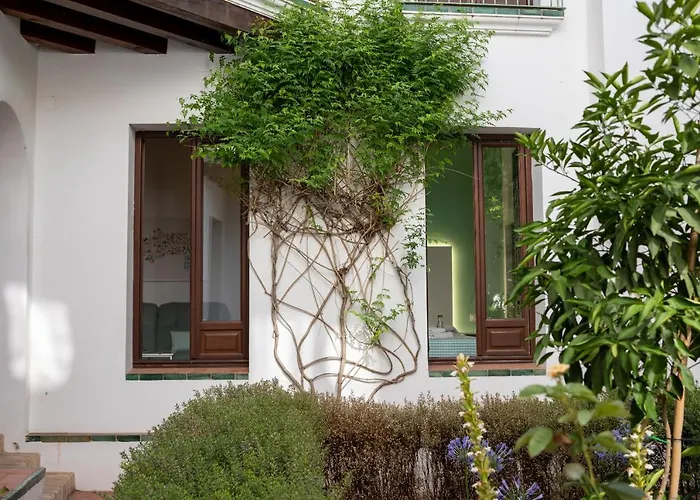 Patio De La Hoguera 公寓 *